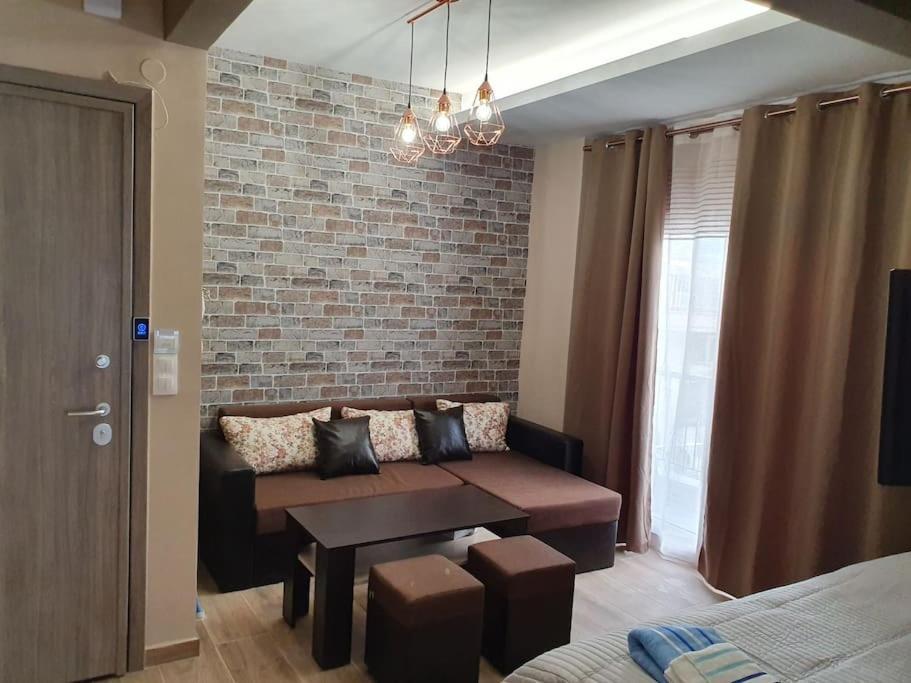 Rotonda Citycenter Two Rooms Apart.New Renovated! Soluň Exteriér fotografie