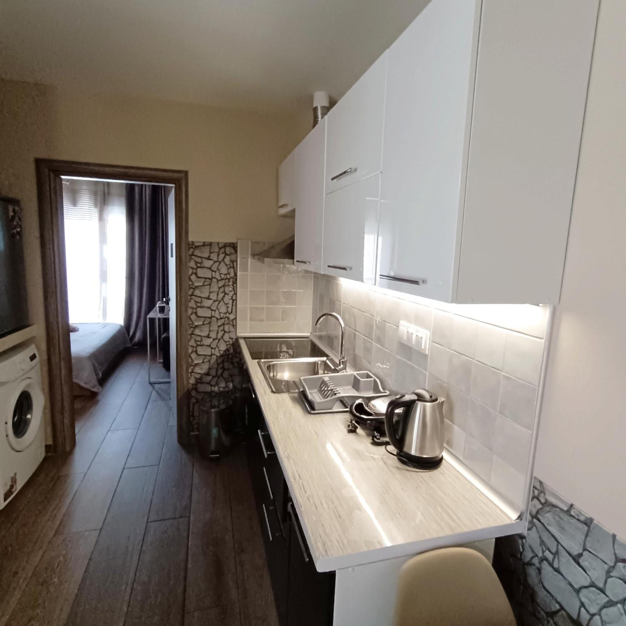 Rotonda Citycenter Two Rooms Apart.New Renovated! Soluň Exteriér fotografie
